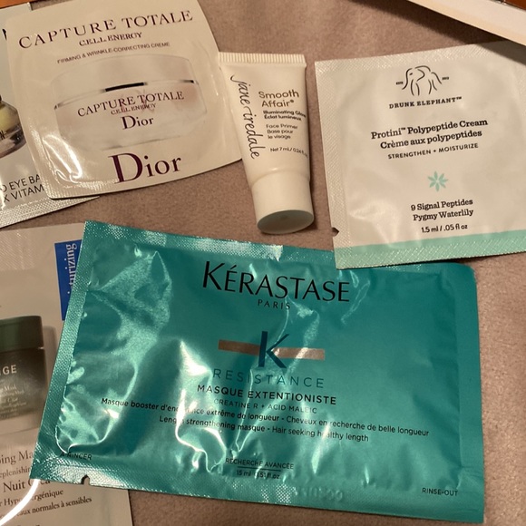 Luxe Skincare Haircare Makeup Sample Kit - Picture 7 of 8